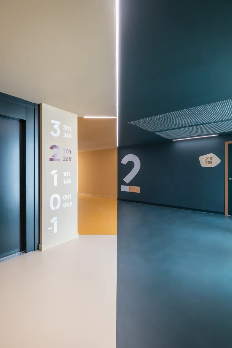 Signalétique intérieure de résidence, étages et logements